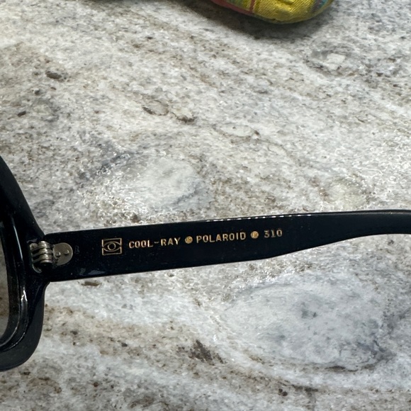 Vintage Polaroid Cool-Ray Sunglasses & Striped Vintage Sunglasses Case - Picture 6 of 11